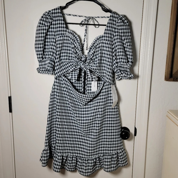 Topshop Buffalo Plaid Mini Dress | Size 8 | Tie-Front Ruffle Dress | NWT - Picture 1 of 8